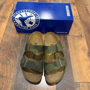 Birkenstock Desert Soil Green Camo Sandals